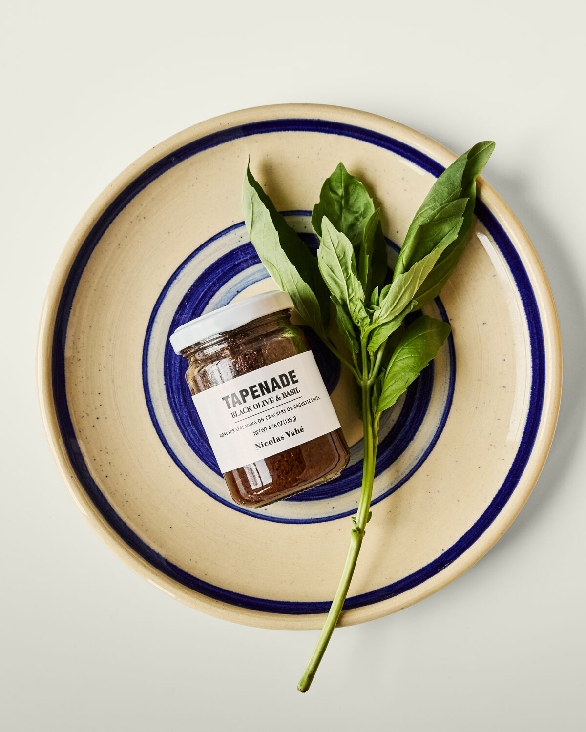 Tapenade, Black olive & basil, 135 g