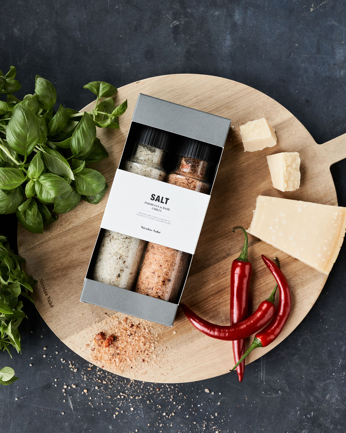 Gift box, Salt parmesan & basil + chilli, 320|315 g|g