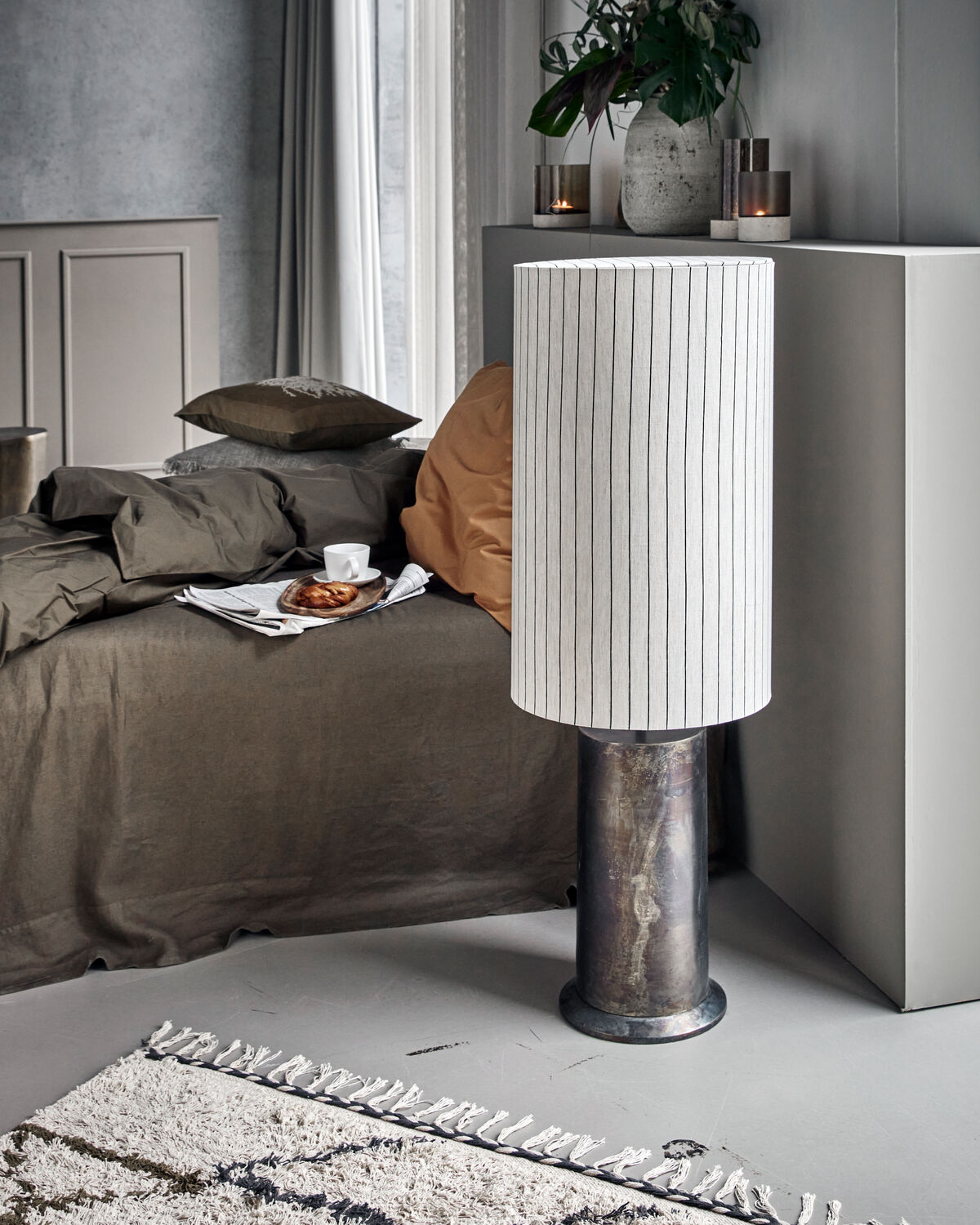 Stehlampe, HDRafi base with HDShade, Antikes Braun, Off-White, Schwarz