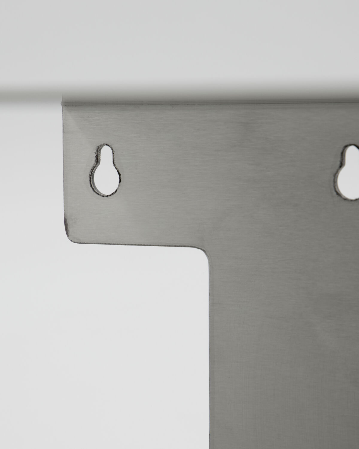 Regal, HDBook, Gebürstetes Silber-Finish